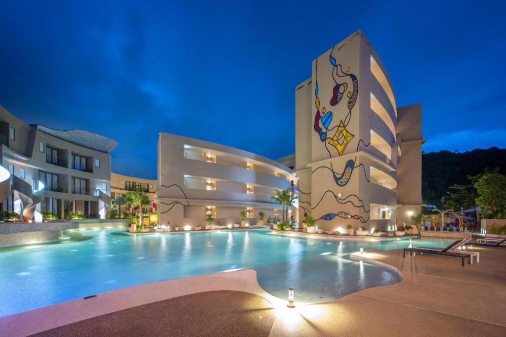 Metadee Elite Hotel Kata Beach  Exterior photo