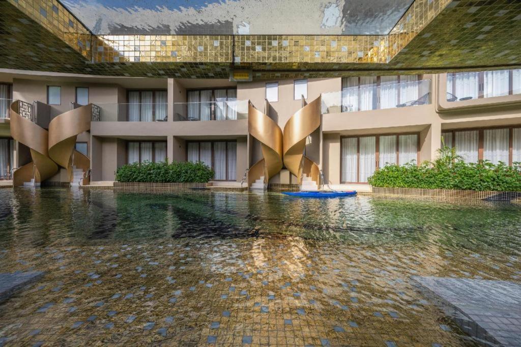 Metadee Elite Hotel Kata Beach  Exterior photo