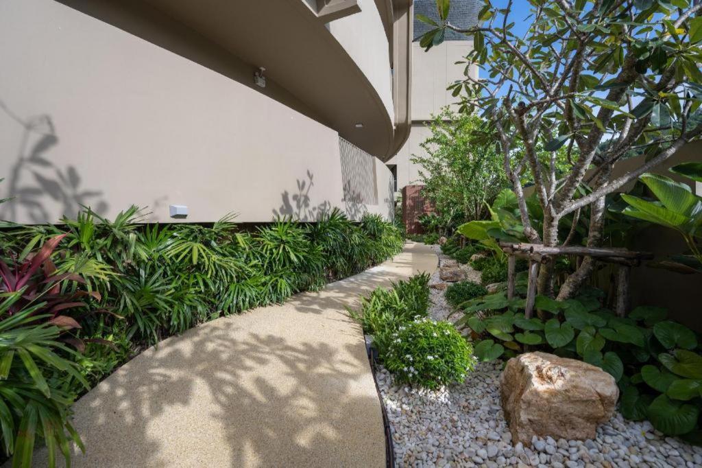 Metadee Elite Hotel Kata Beach  Exterior photo
