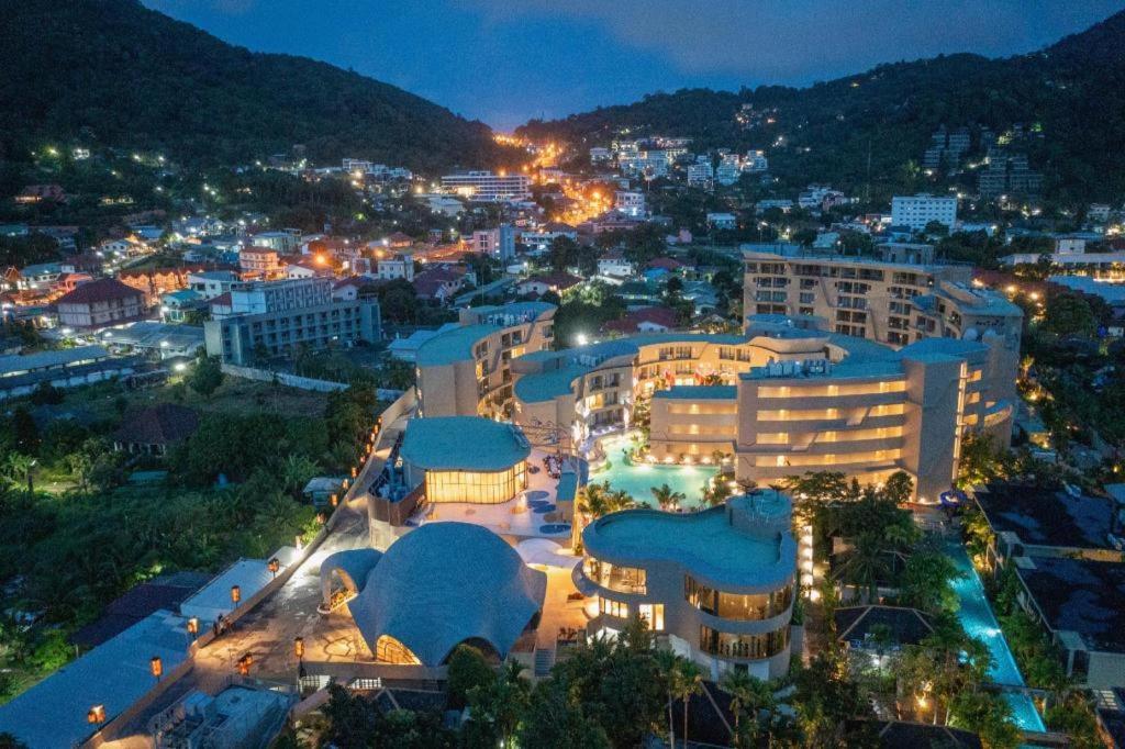 Metadee Elite Hotel Kata Beach  Exterior photo